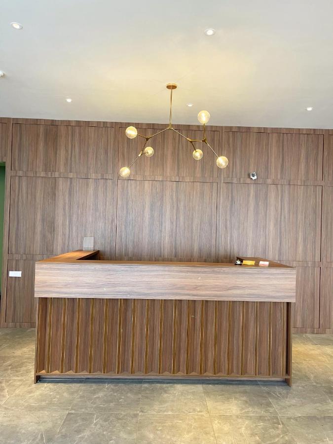 Hotel Aristocrat Tbilisi Esterno foto